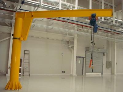 China 1 ton, 2 ton Freestanding Electric Jib Crane With Wire Rope Hoist For Workshops / Warehouses for sale