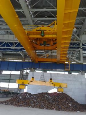 China Heavy Duty 10 ton Electromagnetic Overhead Crane With Magnetic Chuck For Indoor / Outdoor for sale