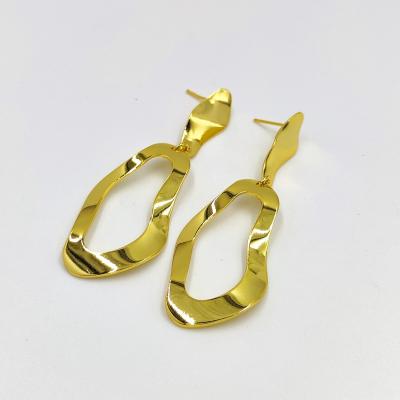 China Fashion TRENDY earring made in brass popular in 2023 for sale