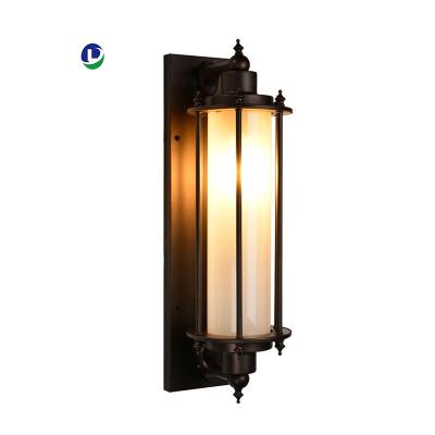 China Rainproof LED Wall Light Outdoor Solar Wall Lantern, Traditional Classic Victoria Wireless Dusk to Dawn Wall Sconce, LED Outside Wall Mount Light for sale