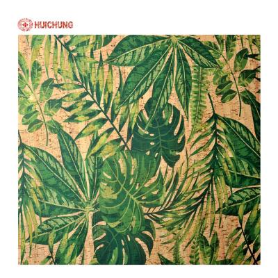 Κίνα High Quality Internal Anti-rust Celebrity Green Leaf Printing Pattern Cork Fabric For Bags Shoes Hats προς πώληση