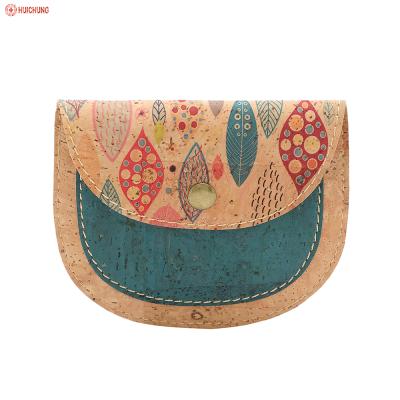 Chine 100% Sustainable Omen Peacock Blue Cork Fabric Clutch Bag Cork Packaging Cork Bags Eco-friendly à vendre