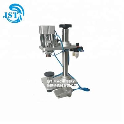 China Manual Beverage Motor Oil Bottle Screw Capping Machine for sale