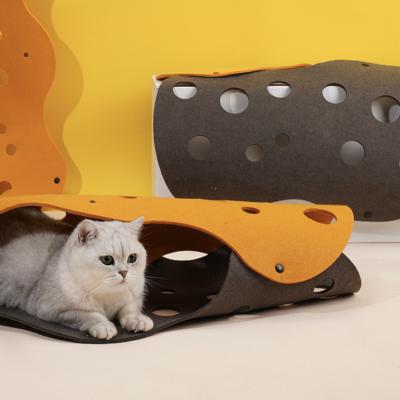 China 2022 Viable Christmas Gift Amazon Cats Toys Felt Pet Washable Removable Toy Cat Tunnel Pet Toy Activity Play Mat Felt for sale