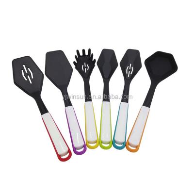 China Amazon Viable Hot Selling Nylon Kitchen Cooking Colorful Kitchen Accessories Tool Kit Nylon Handle Kitchen Utensil Set for sale