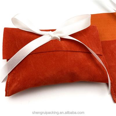 China Small Recyclable Luxury Velvet Jewelry Gift Bags Envelope With Bow , Velvet Jewelry Envelope Bag for sale