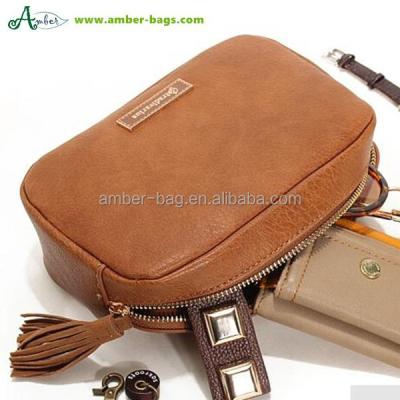 China Fashion Faux PU Leather Cosmetic Bag with Tassel and Metal Zipper (91017) for sale