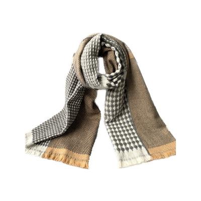 China Newest scarf factory wholesales men's and women's check and herringbone scarf for daily life and outdoor for sale