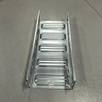 China Covers High Hardness Stainless Steel Wire Trough With Up To 1000lbs Load Capacity for sale