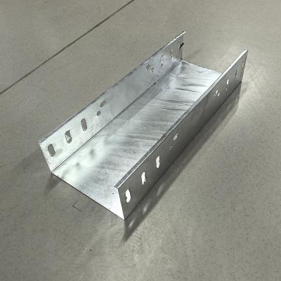 China 25mm-150mm Height Zinc Dip Treated Cable Tray Galvanised 3m-6m Length For Customer Requirements for sale