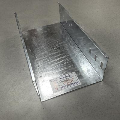 China Silver Hot Dipped Galvanized Cable Tray With Non Flammable Fire Resistance 50mm-1000mm Width for sale