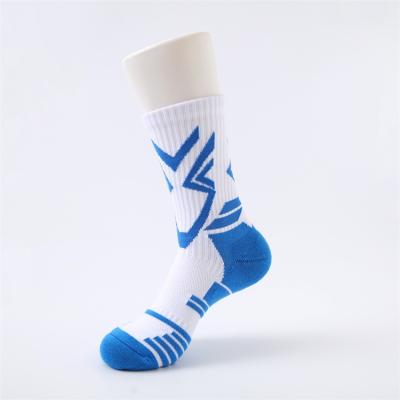 China Viable Custom Designs Private Label Basketball Hoops Logo Middle Tube Anti Slip Sports Socks for sale