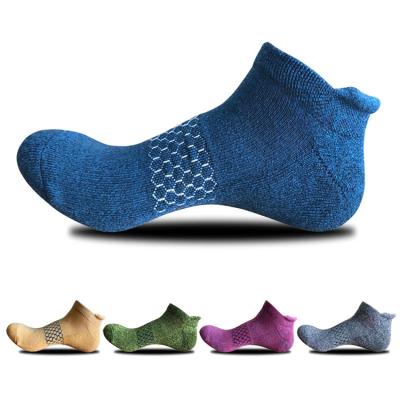 China 2021 Custom Autumn Winter Cotton Running Mens Low Cut Ankle Sports Sports Socks for sale