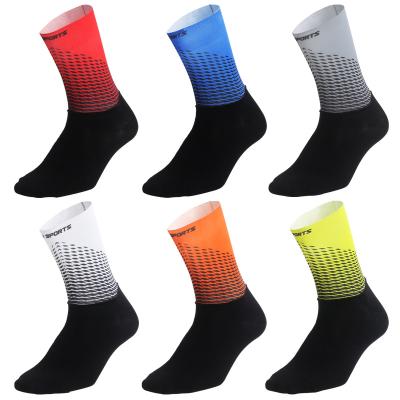 China Custom Made High Quality Breathable Nylon Reflective Crew Sustainably Increasing Cycling Socks for sale