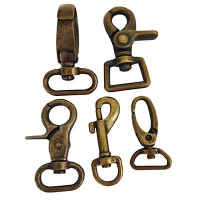 China DETACHED Customized Logos Tan Snap Trigger Dog Leash Metal Swivel Hooks for sale