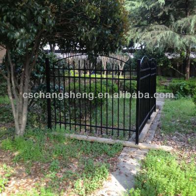 China Easily Assembled W/picket Arched Top Aluminum Rail Fence, Garden Fence for sale