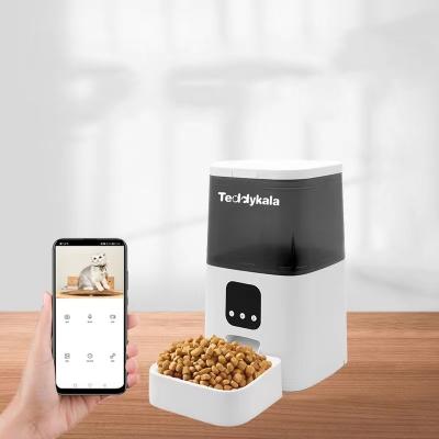 China Automatic 2022 Top Seller Smart Automatic Dog Feeder With Timer Automatic Feeder Remote Control Automatic Dog Feeder for sale