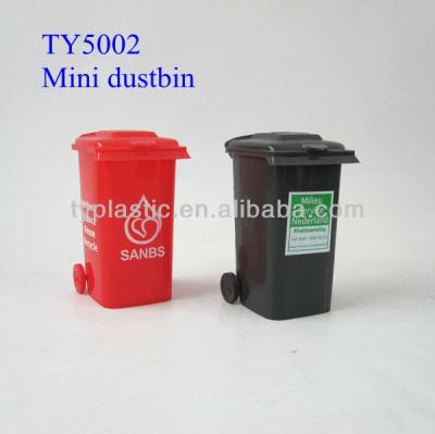 China Used in table plastic small trash can for sale