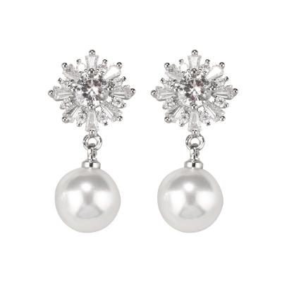 China Environmental Friendly High Quality Bridal Wedding Earring Pearl Dangle Silver Snowflake S925 Cubic Zircon Copper Earring For Women And Girl for sale