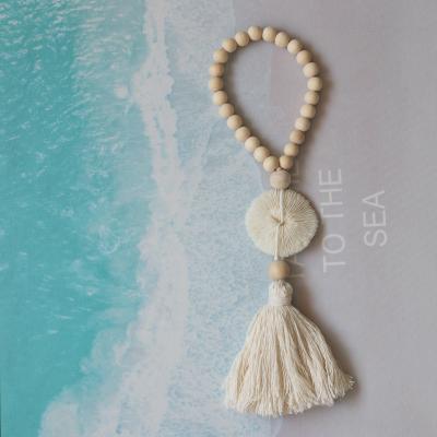 China Custom Handmade Coastal Style Nordic Wood Bead White Shell Home Hanging Crafts Decor Beach Wedding&Party&Holiday&Christmas for sale