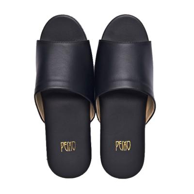 China Fashion Trend Factory Price PVC Custom Casual Bathroom Slippers Non-slip Sandals for Men and Women PVC Sandals Custom for sale