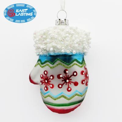 China Personalization Ornaments Christmas Tree Ornament Beaded Glove Hand Blown Colored Glass Balls for sale