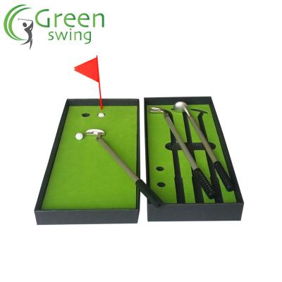 China Metal Mini Golf Pen Putting Gift Set Golf Gift for sale