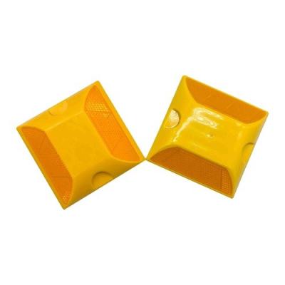 China 100 mm Amber Reflective Road Studs Dubbele zijkanten Katten Ogen ABS Plastic Road Stud Te koop