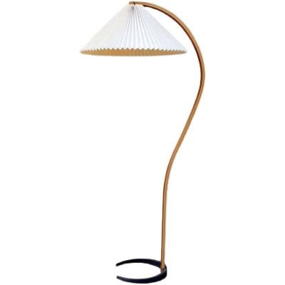 China Scandinavian Nordic Wooden Floor Lamp Mid Century Standing Reading Light For Living Room, Bedroom, Study Room And Office for sale