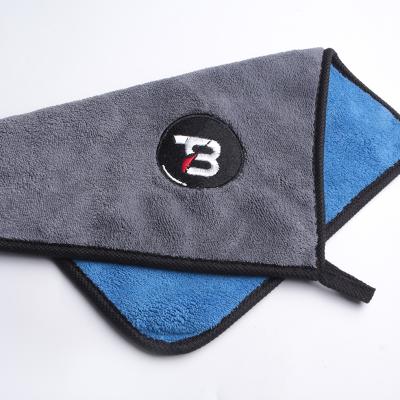 China Billiard Accessories Multifunctional Super Soft Microfiber Pool Cue Cleaning Towel Durable Customized Durable Care for sale