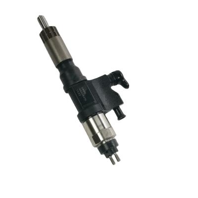 China High quality fuel injection system factory supplied common rail diesel fuel injector 095000-5471 for sale