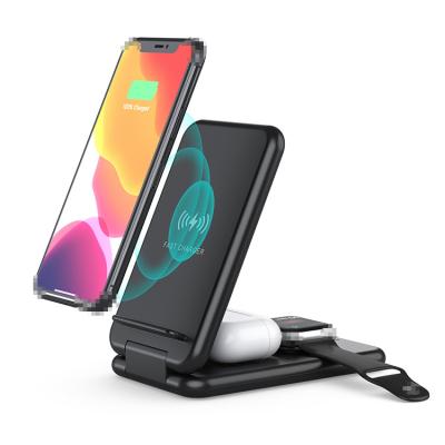 China 3 in 1 Wireless Charging Station OEM Hot Wireless Charger 15W Fast Charging New for Iphone Watch and Earphone Foldable 3 in 1 Wireless Charger for sale