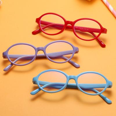 China Anti Ray Decoration Silica Gel Flexible Fashion Silica Gel Myopic Eyewear 1677 Children UV400 Blue Clear Frame Lens for sale