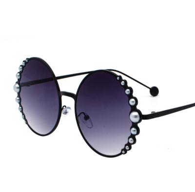 China 2020 Fashion Sunglasses 3403 OEM ODM Pearl Tinted Glass Clear Glass Metal Diamond Glass Women Fashion Steampunk Sunglasses for sale