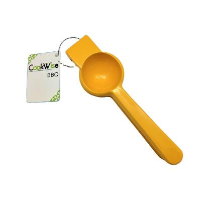 China Stocked Top Rated Quality Aluminum Metal Citrus Lemon Squeezer for sale