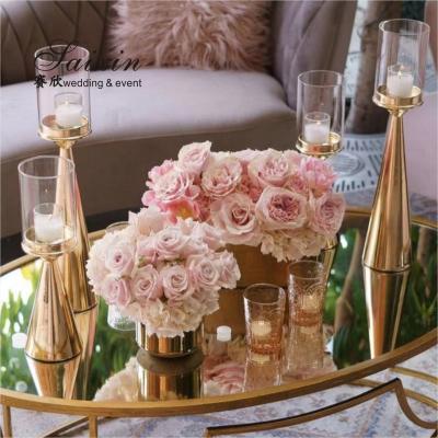 China European Wedding Party Decoration Hot Sale Style Chic Design 2 Pieces Pillar Set Gold Candle Holder Candle Holder for sale