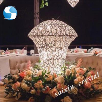 China ZT-387 Style European Chic Event Decor Crystal Lighted Stand For Wedding Centerpiece for sale