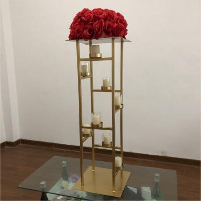 China ZT-402 Wholesale Iron Wedding Supplies Centerpiece Gold Iron Flower Stand With Candle Holder for sale