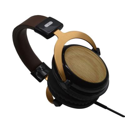 China Professional Circumaural DJ Headphones Wired OEM Custom Wooden Monitor Wired Studio Headphone for sale