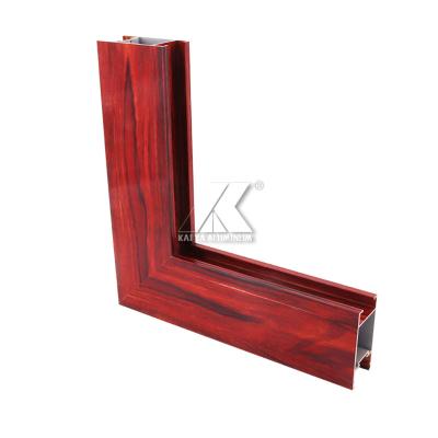 China El grano de madera 6063 sacó los perfiles de la ventana de aluminio y de la puerta - compre perfiles de la ventana de aluminio y de la puerta en venta