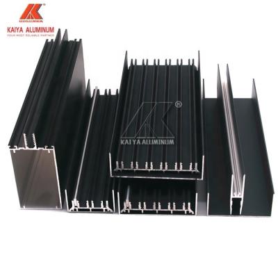 China Legierungs-Schiebetür-Profil-Aluminiumfenster-Verdrängungs-Schwarzpulver-Beschichtung zu verkaufen