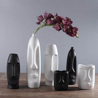 China Matt For Home Decor Modern Ceramic Vase White for sale