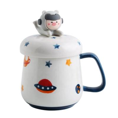 China Viable Ceramic Mugs With Silicone Space Astronaut Phone Stand Cute Cartoon Milk Mugs Hot Chocolate Mugs Coffee Mug for sale