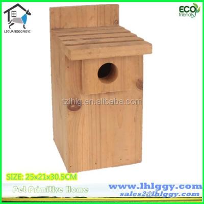 China Environmentally Sustainable Wooden Craft Bird House for sale