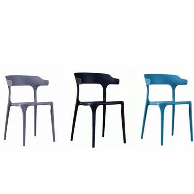 China New Design Modern Cooling Leisure Home Furniture PP Plastic Stackable Dining Chairs for sale