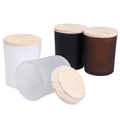 China Wholesale Custom Home Decor Modern Empty Luxury Ceramic Candle Jars Candle Holders Lanterns and Candle Glass Jars with Wooden Lids for sale