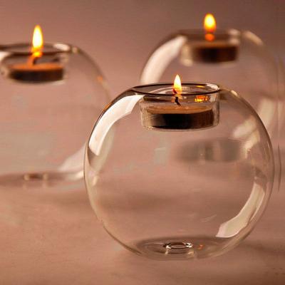 China Home Decor Candle Holders Lanterns and Elegant Glass Candle Jars Wholesale Luxury Heart Shaped Candle Jars with Lids in Bulk for sale