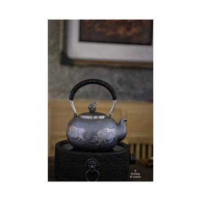 China Sustainable Exquisite Silver Custom High End Teapot And Cow Figure Five Figure Boiling Water Pot Of Tea Set 999 Standard for sale