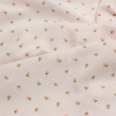 China 100% floral print cotton crepe crepe gauze fabric sleepwear fabric muslin design fabric viable popular double pajama rose for sale