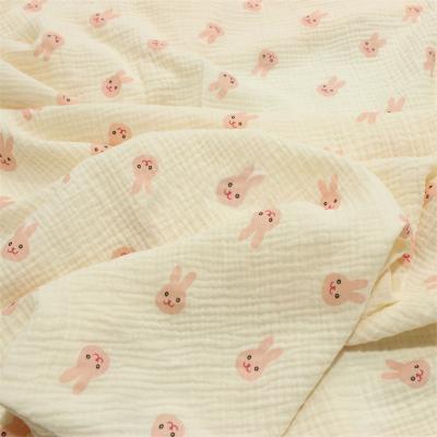 China Wholesale Viable In Organic Rabbit Muslin Cotton Gauze Fabric Cotton Double Gauze Cloth Running Cartoon Pattern Double Gauze Fabric for sale